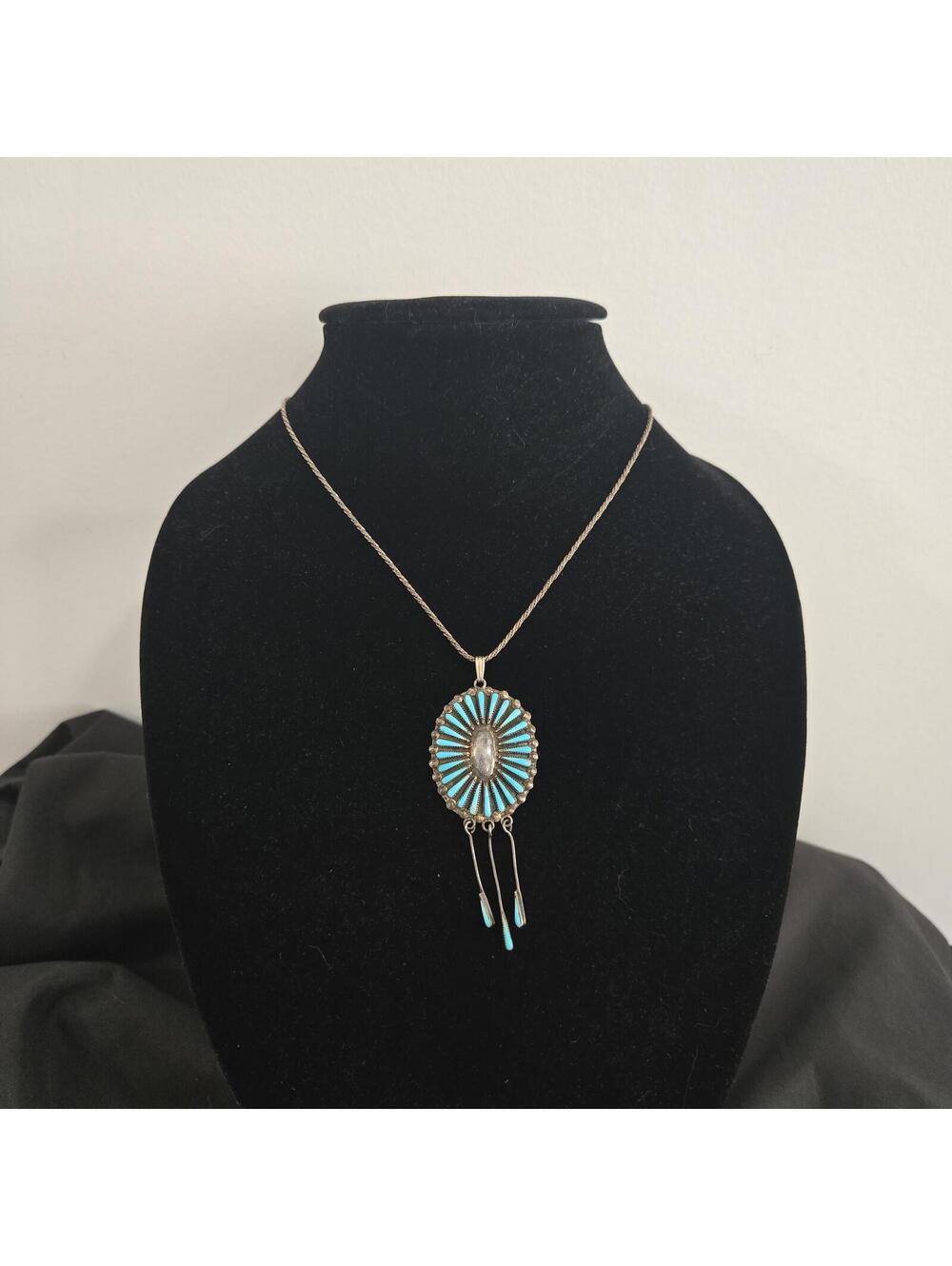 Vintage Sterling Silver Turquoise Needlepoint Pendant Necklace Southwestern Zuni